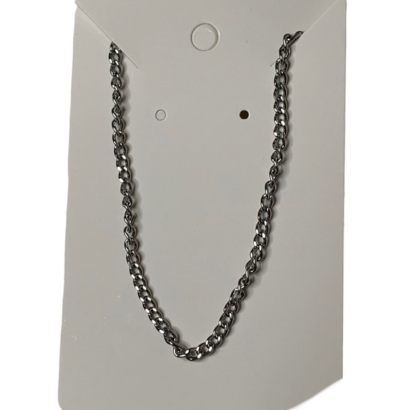 Silver chain - Picture 1 of 3